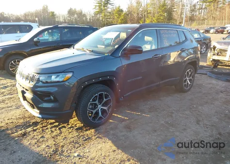 2024 Jeep Compass Limited 4X4 from USA, damaged, VIN 3C4NJDCN3RT164831